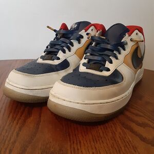 Nike Air Force 1 Low Womens Size 8.5 US AQ3778-994 White Blue Red Athletic Shoes